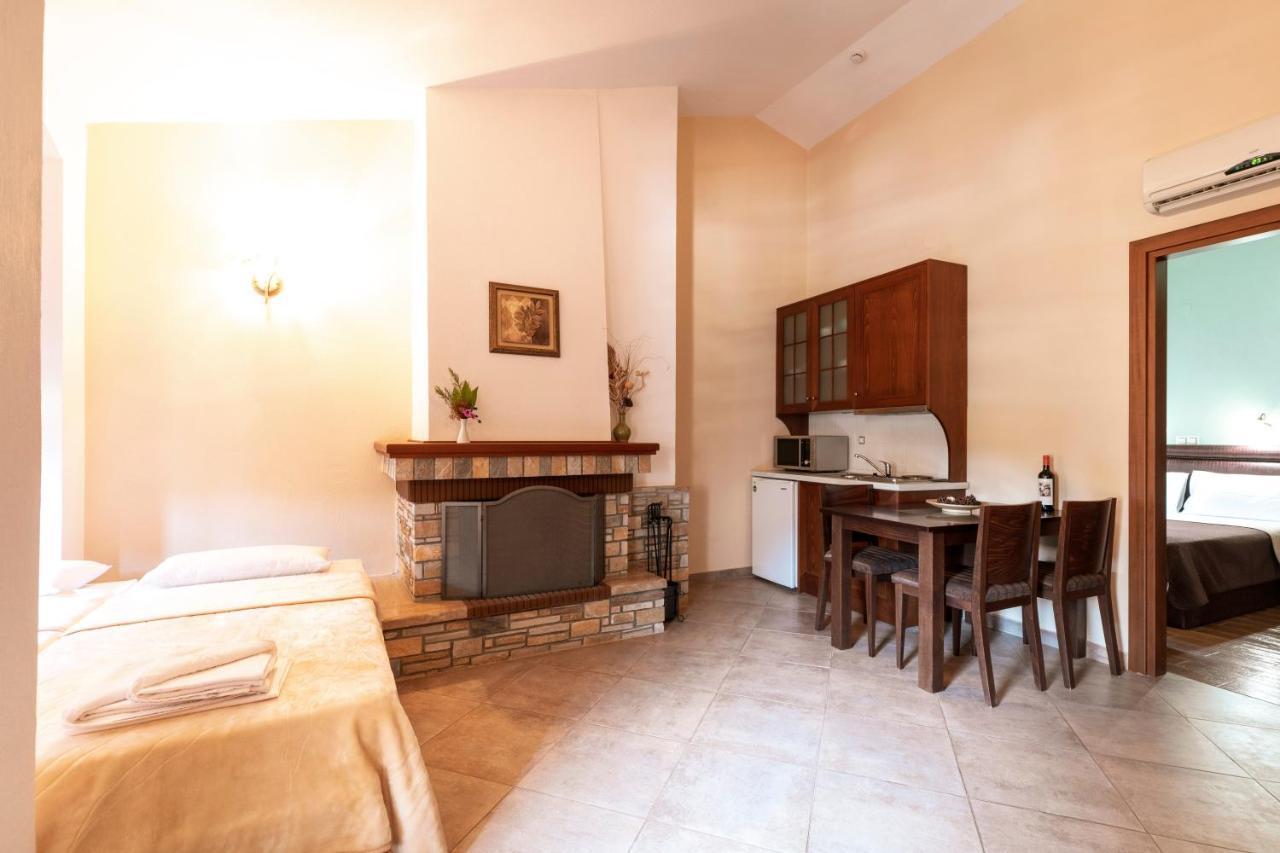 Magkafinis.el Apartments Mikros Prinos Bagian luar foto