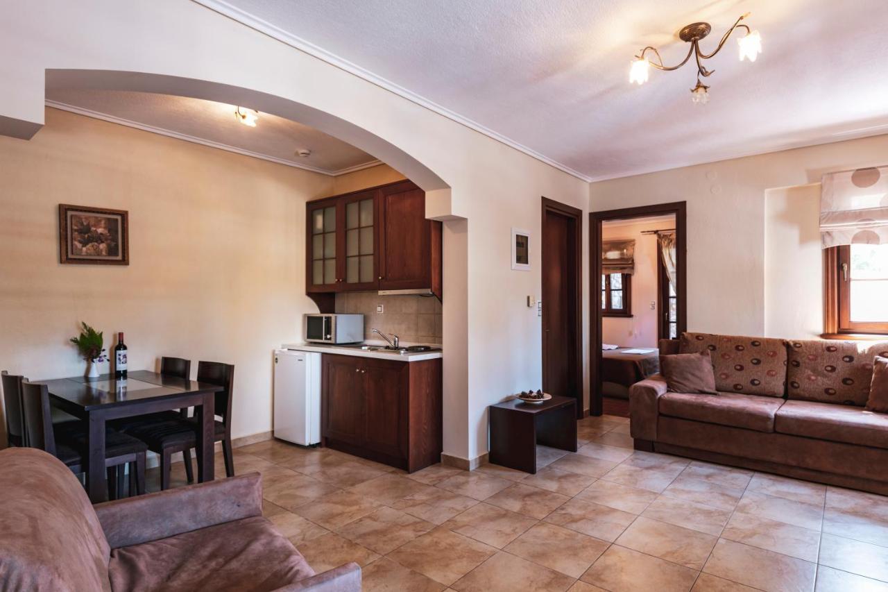 Magkafinis.el Apartments Mikros Prinos Bagian luar foto