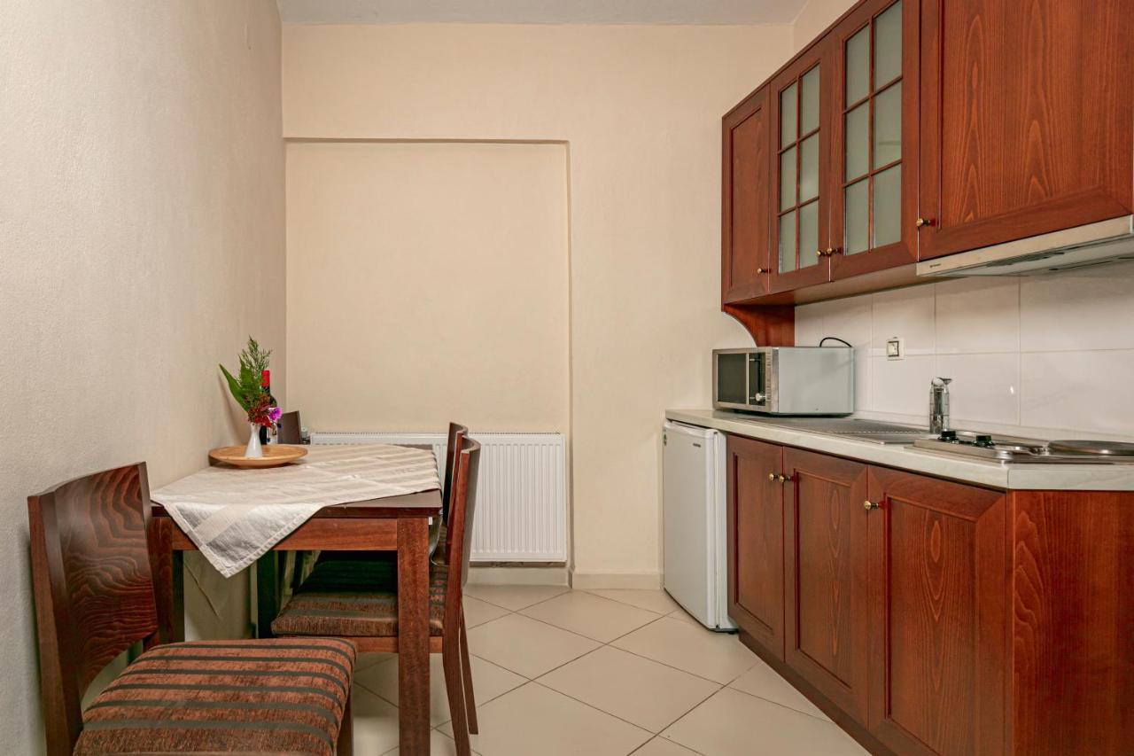 Magkafinis.el Apartments Mikros Prinos Bagian luar foto